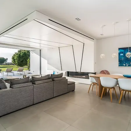 Colinas Do Golfe Lux By Sapvillas ヴィラ