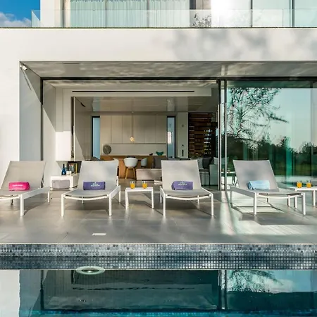 Villa Colinas Do Golfe Lux By Sapvillas
