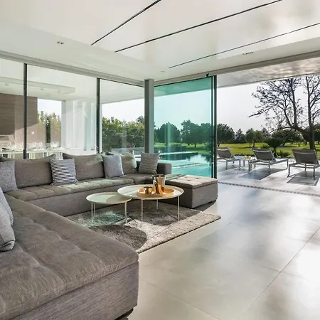 Villa Colinas Do Golfe Lux By Sapvillas *